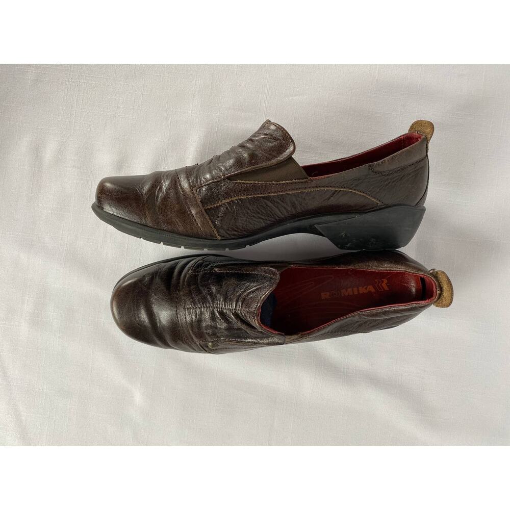 Romika brown leather slip on comfort shoes womens size 9.5 US 40 EUR gently used
